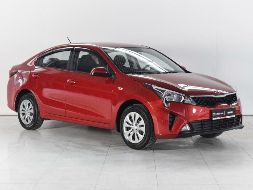Киа Рио 4 Рестайлинг красная