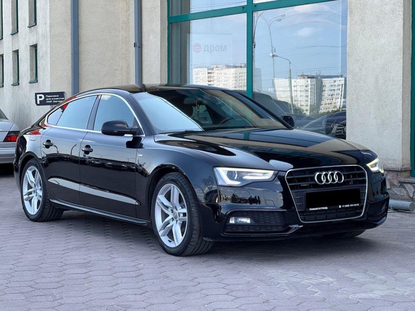 Audi a5 лифтбек