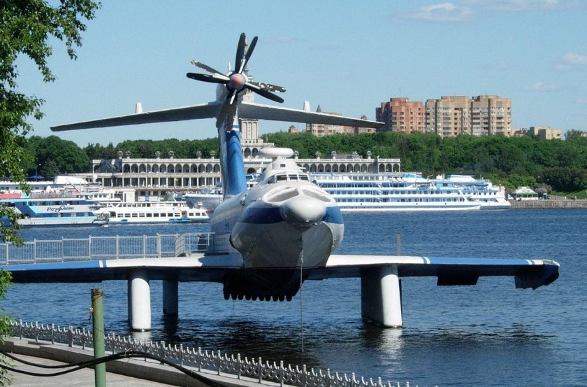 Экраноплан Орленок