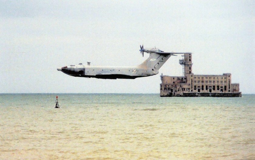 Экраноплан Орленок