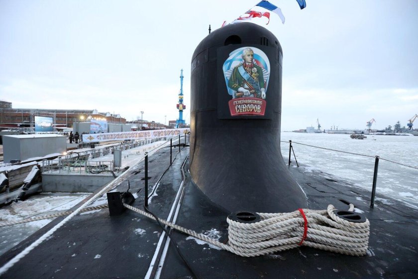 Генералиссимус Суворов лодка