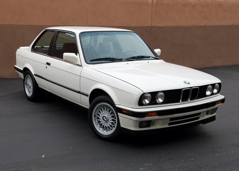 BMW 325 1990