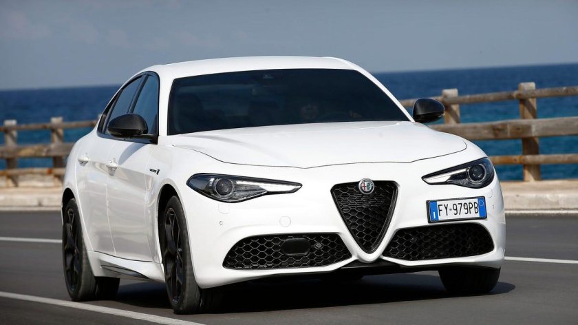Alfa Romeo Julia 2020