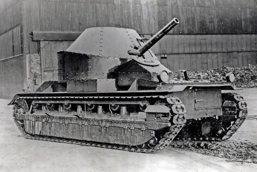 Танк Виккерс МК 1