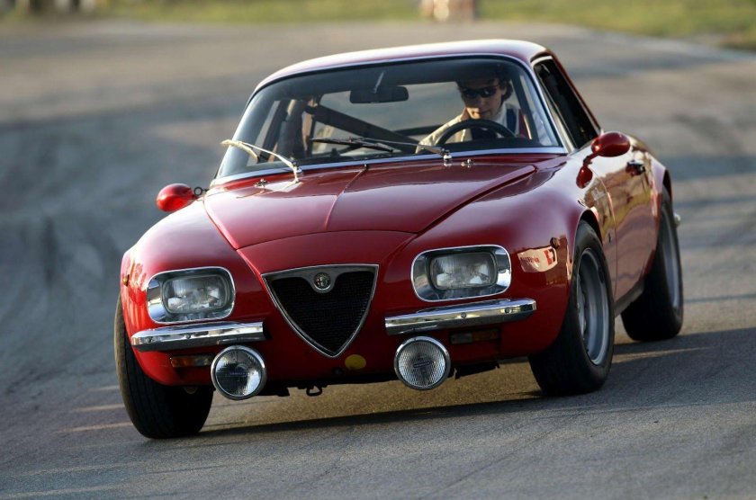 Alfa Romeo 2600