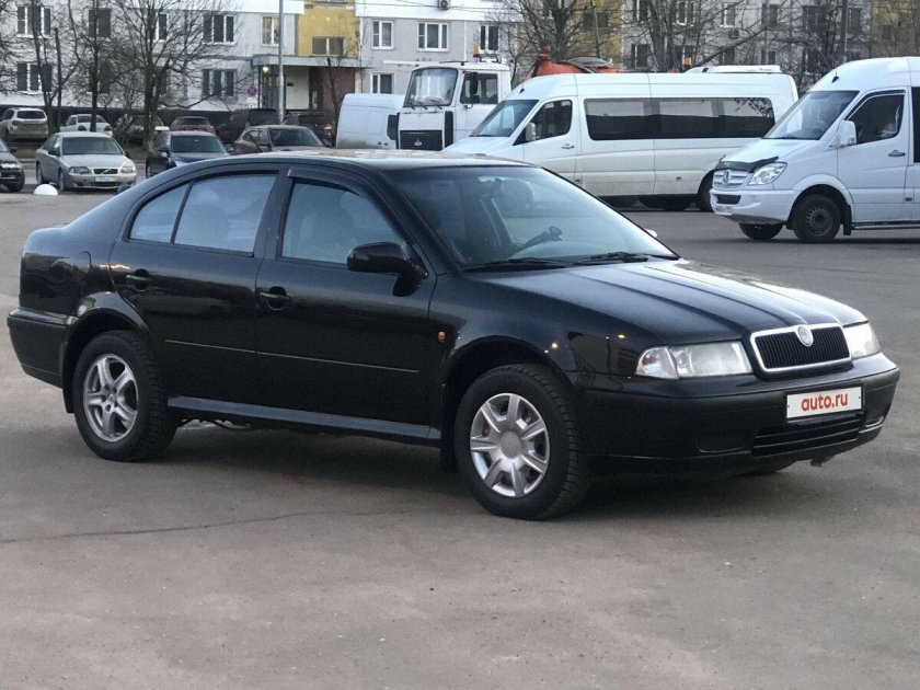 Шкода Октавия 1998