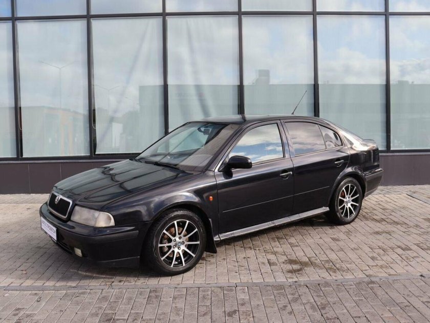 Skoda octavia a4 tour 1.4