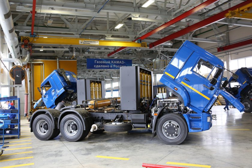 UZAUTO Trailer КАМАЗ