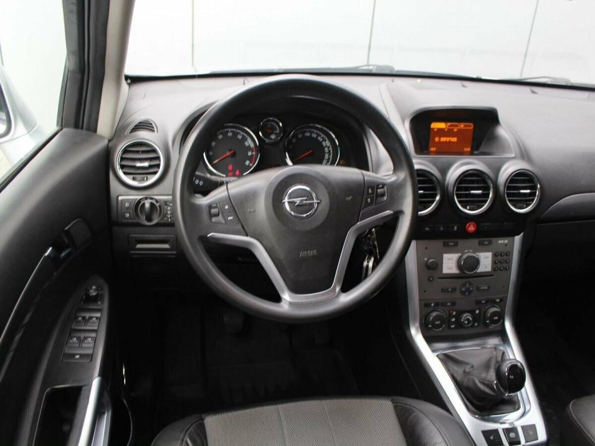 Opel antara 2013 салон