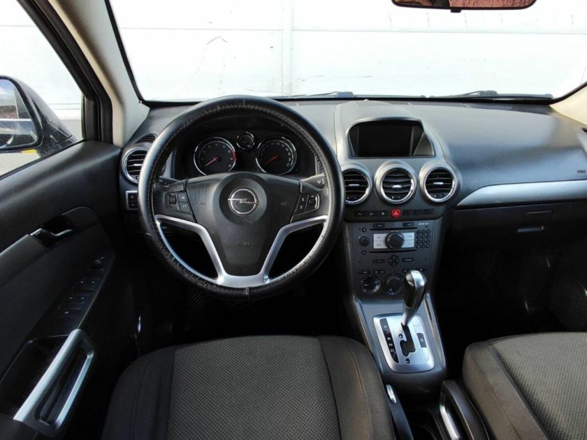 Opel antara 2008