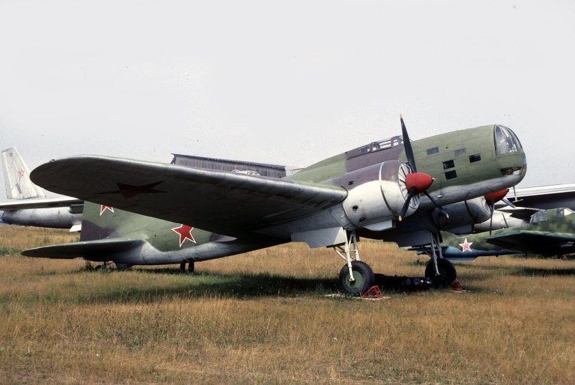 Ил-4 бомбардировщик