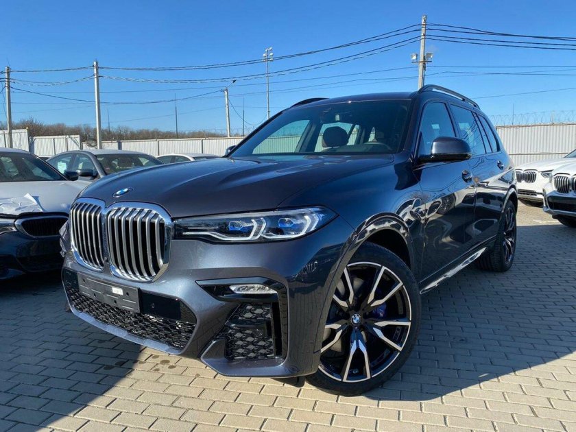 BMW x7 Arctic Grey