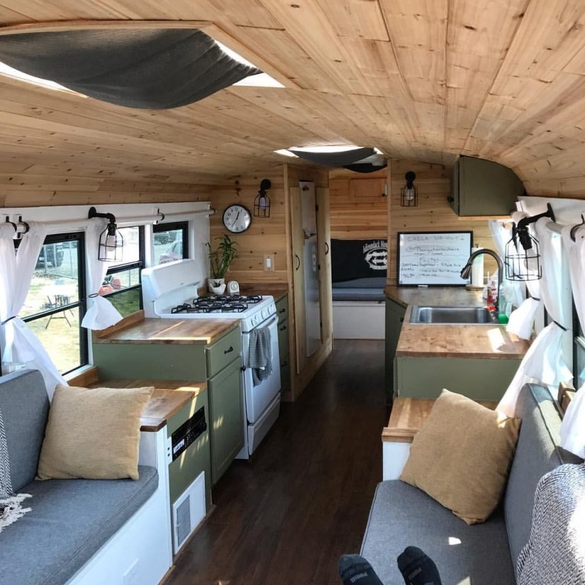 Автодом Airstream 2020