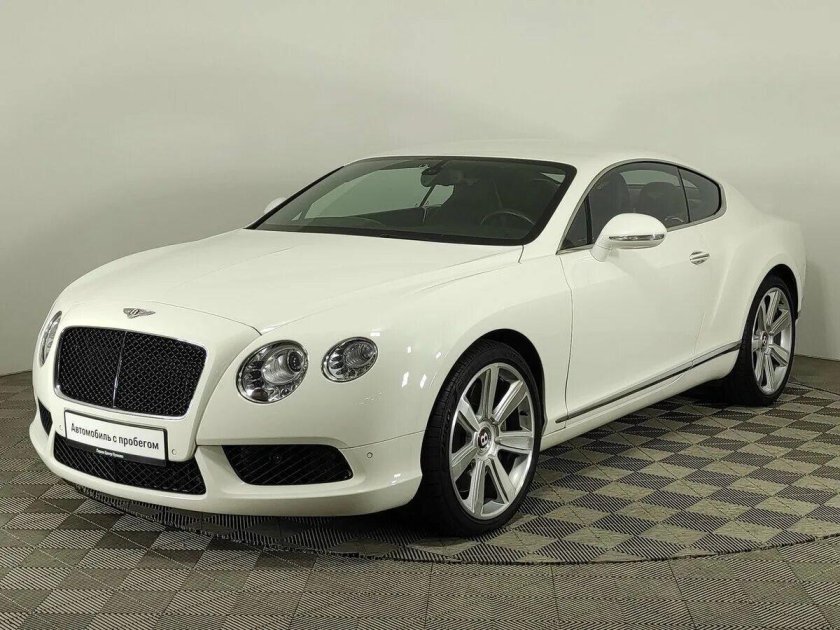 Бентли Континенталь gt 2022 белая