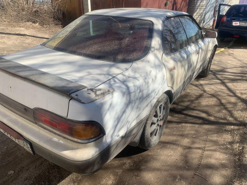 Toyota camry v30 prominent