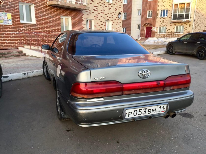 Toyota Camry prominent 1992 2.5 v6