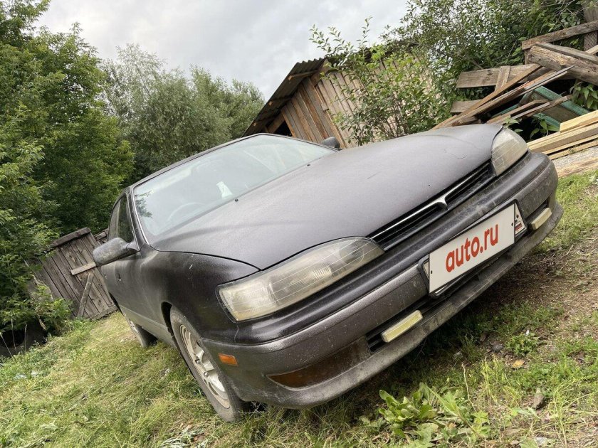 Камри Проминент 1990