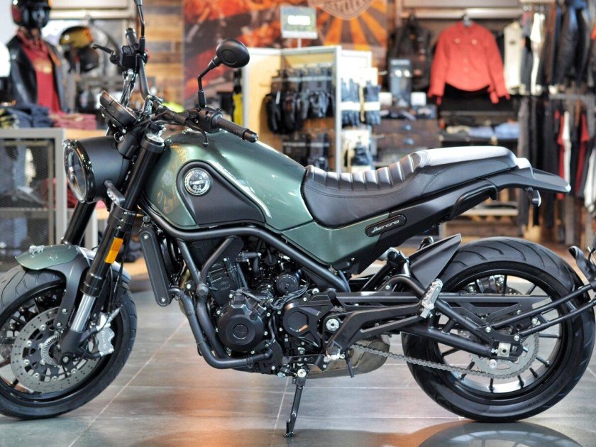 Benelli leoncino 500