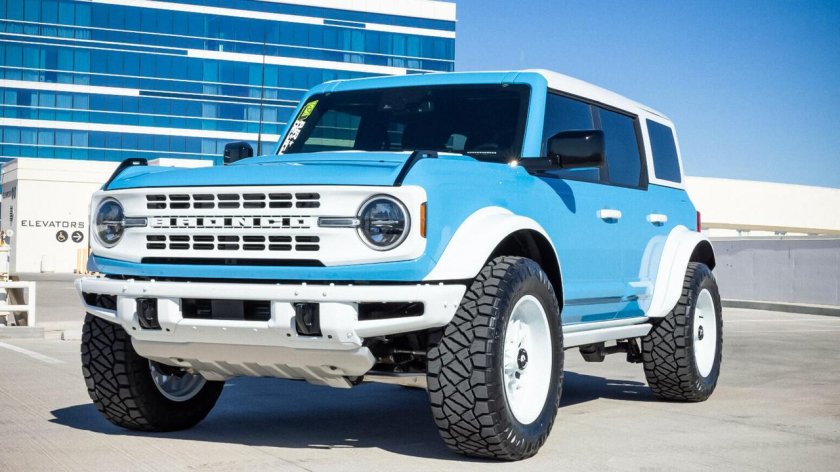 Ford Bronco 2021