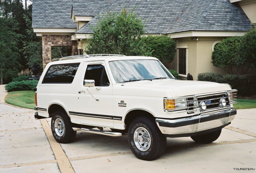 Форд Бронко 1990