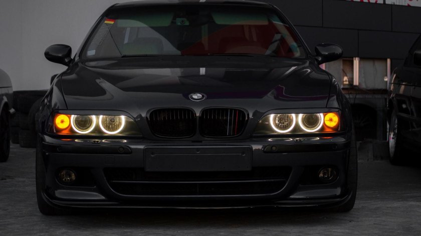 Бмв е 39 черная