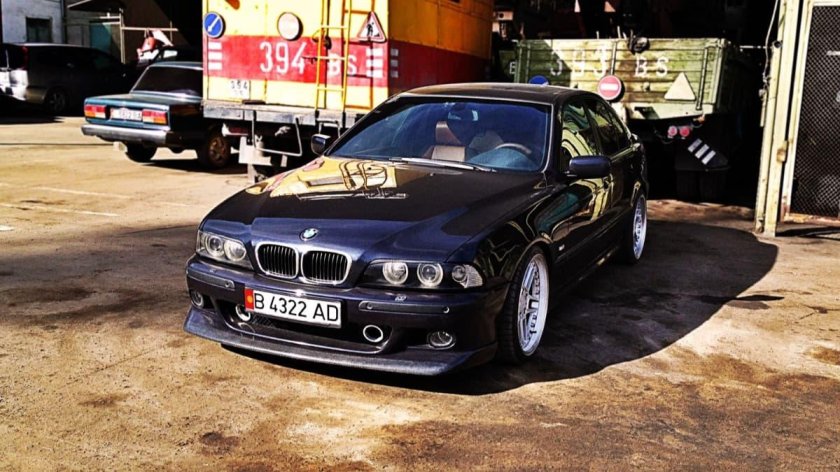 BMW 5 е39