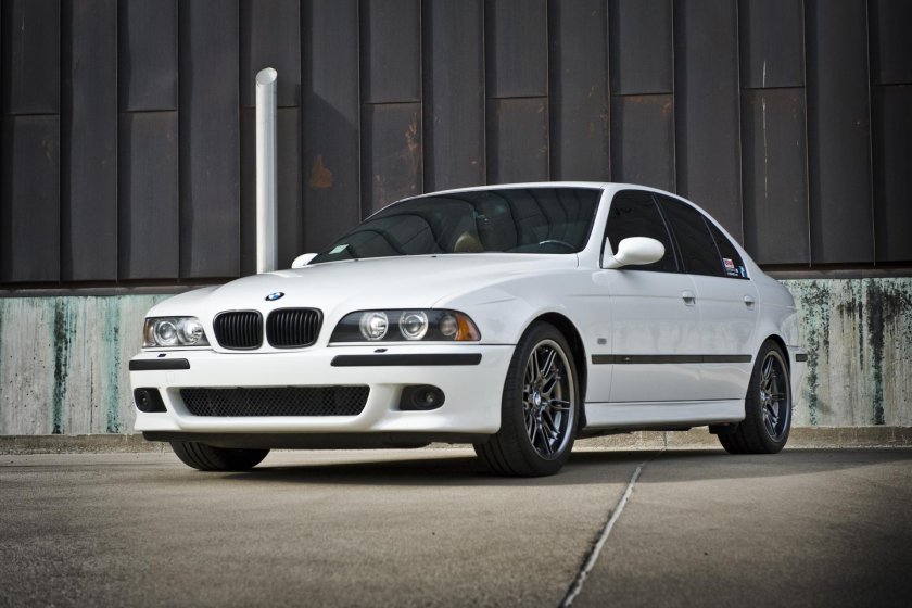 BMW m5 e39 White