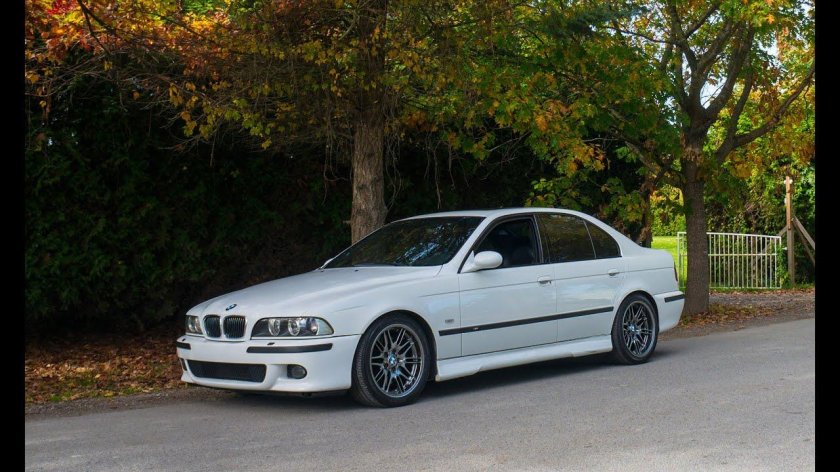 BMW e39 m5 белая