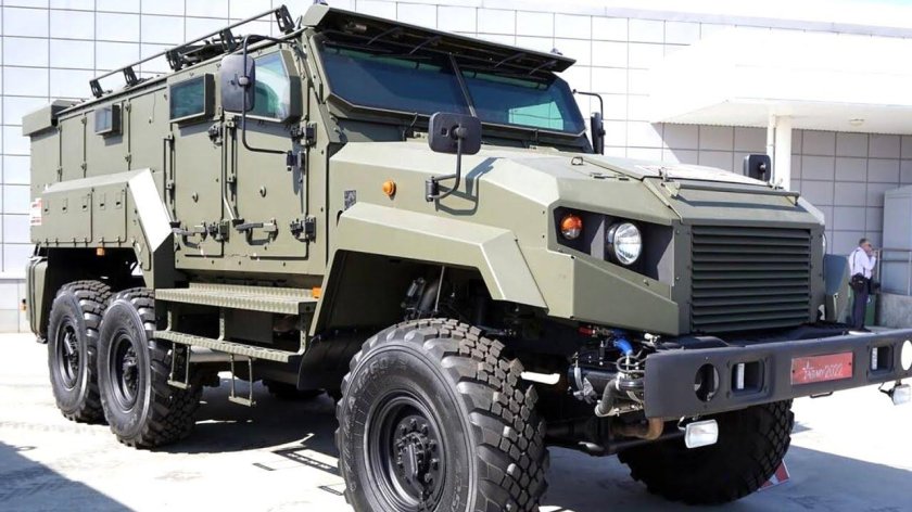 Бронеавтомобиль з-СТС «Ахмат»