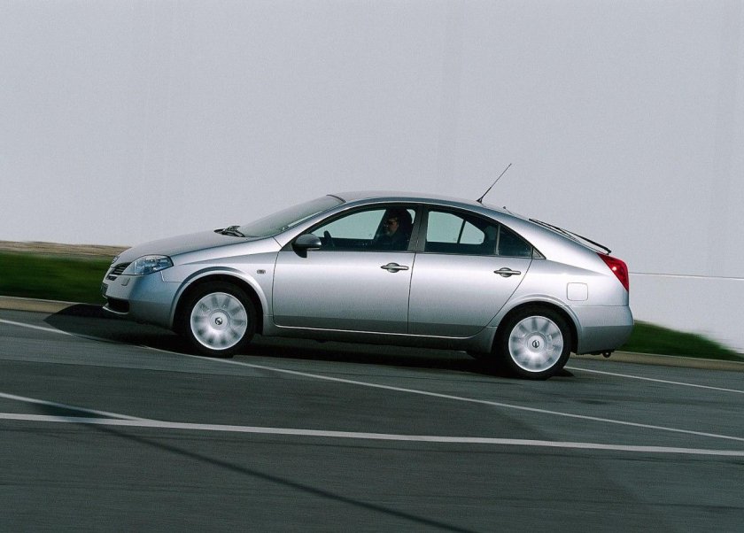 Nissan primera p12 седан