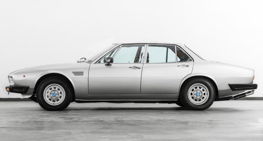 Де Томасо Deauville