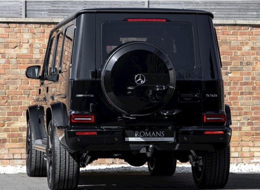 Мерседес g63 AMG 2021 сзади