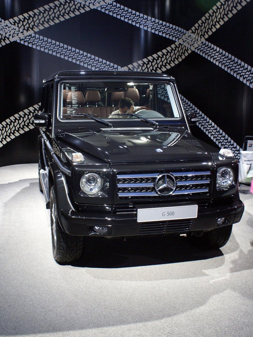 Mercedes-Benz g500 w463