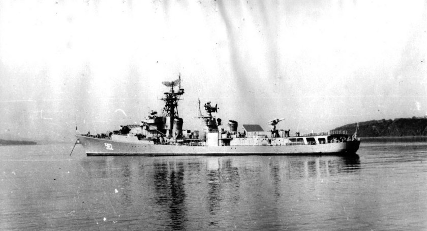 Гневный эсминец, 1958