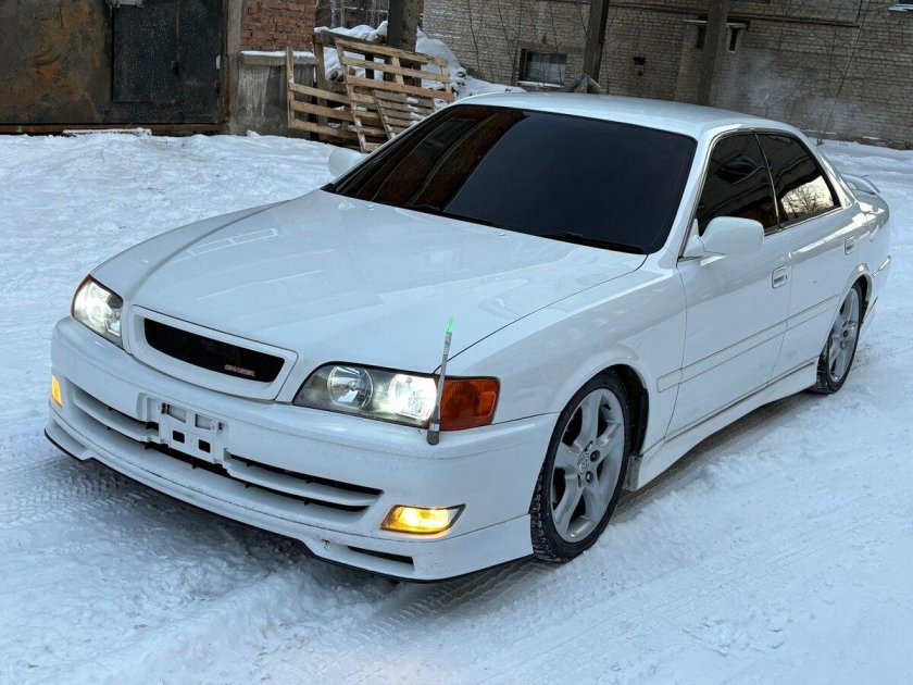 Toyota chaser 100