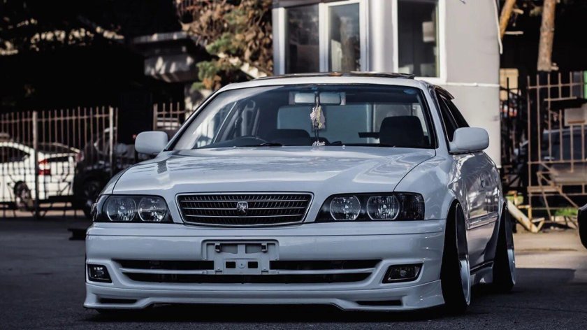 Губа Тойота Чайзер 100