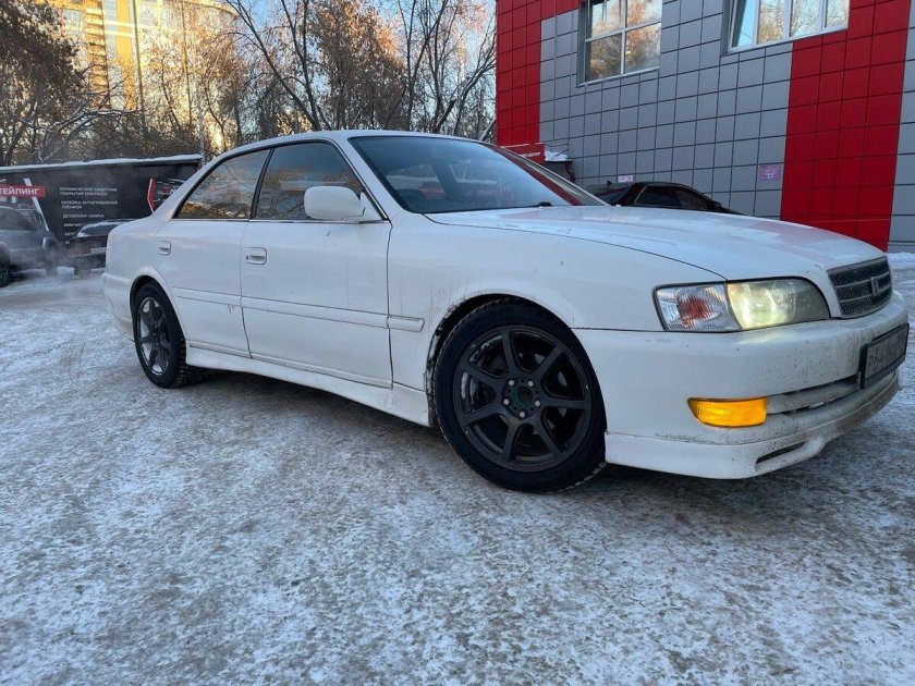 Тойота чайзер 2001 года