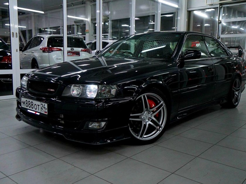 Toyota Chaser 100 черный