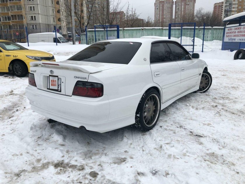 Toyota Chaser 2000