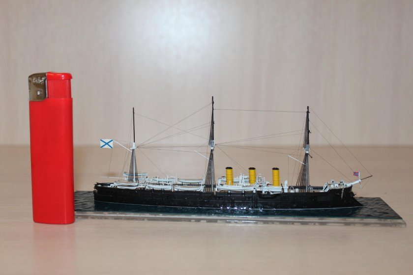 Комбриг модели 1/700