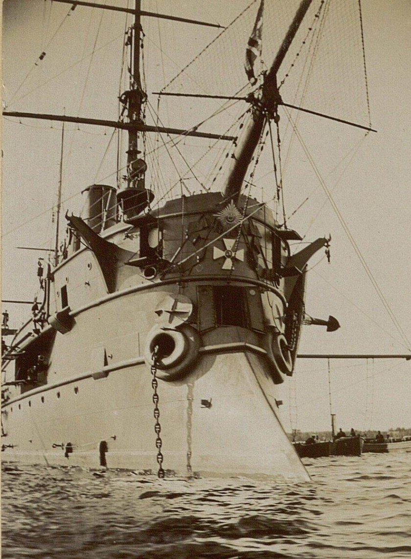 Крейсер память Азова