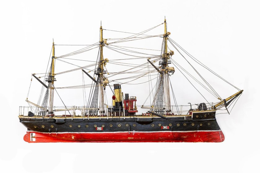 Крейсер память Азова модель