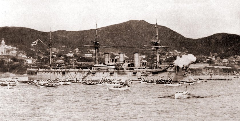 Крейсер память Азова