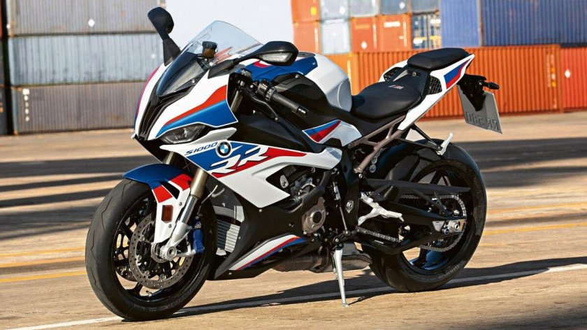 БМВ s1000rr 2020