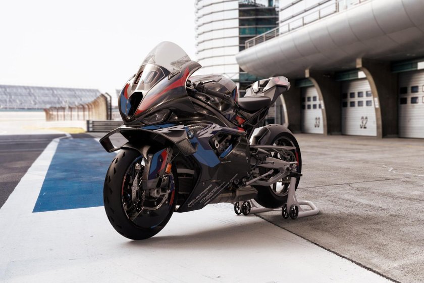 BMW m1000rr