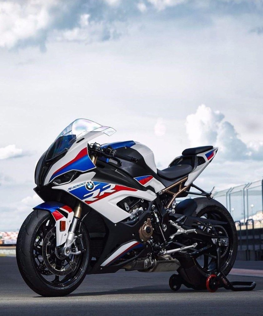БМВ s1000rr