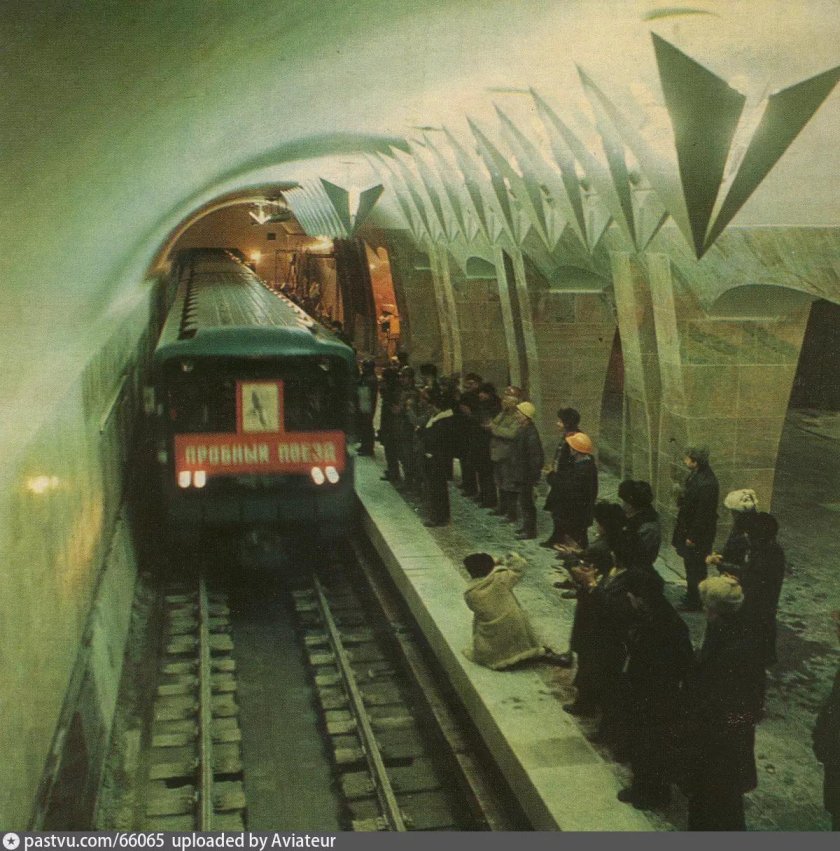 Станция Советская Московского метро