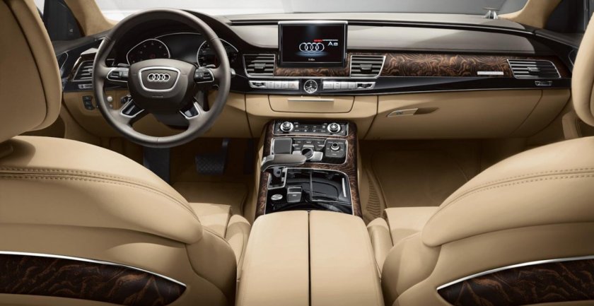Audi a8 2016