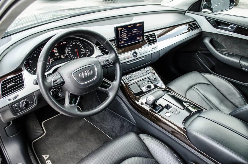 Ауди а8 Лонг 2012