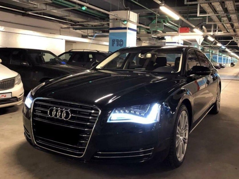 Audi a8 d4 long